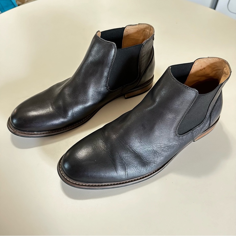 Florsheim Men's Black Chalet Plain Toe Gore Boot Chelsea Size 12
